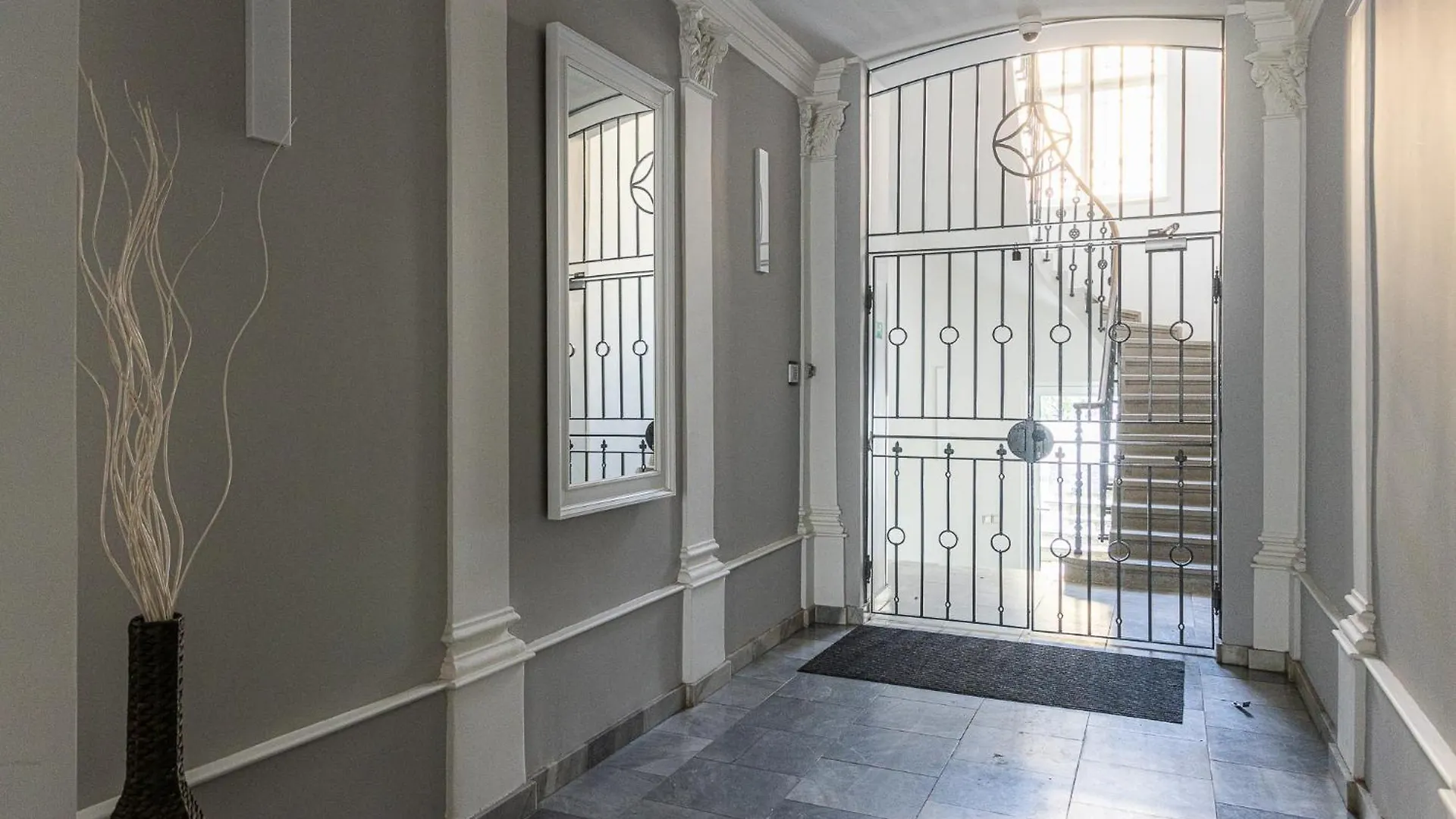 פראג Nice Big Apartment 2Bds - Belgicka