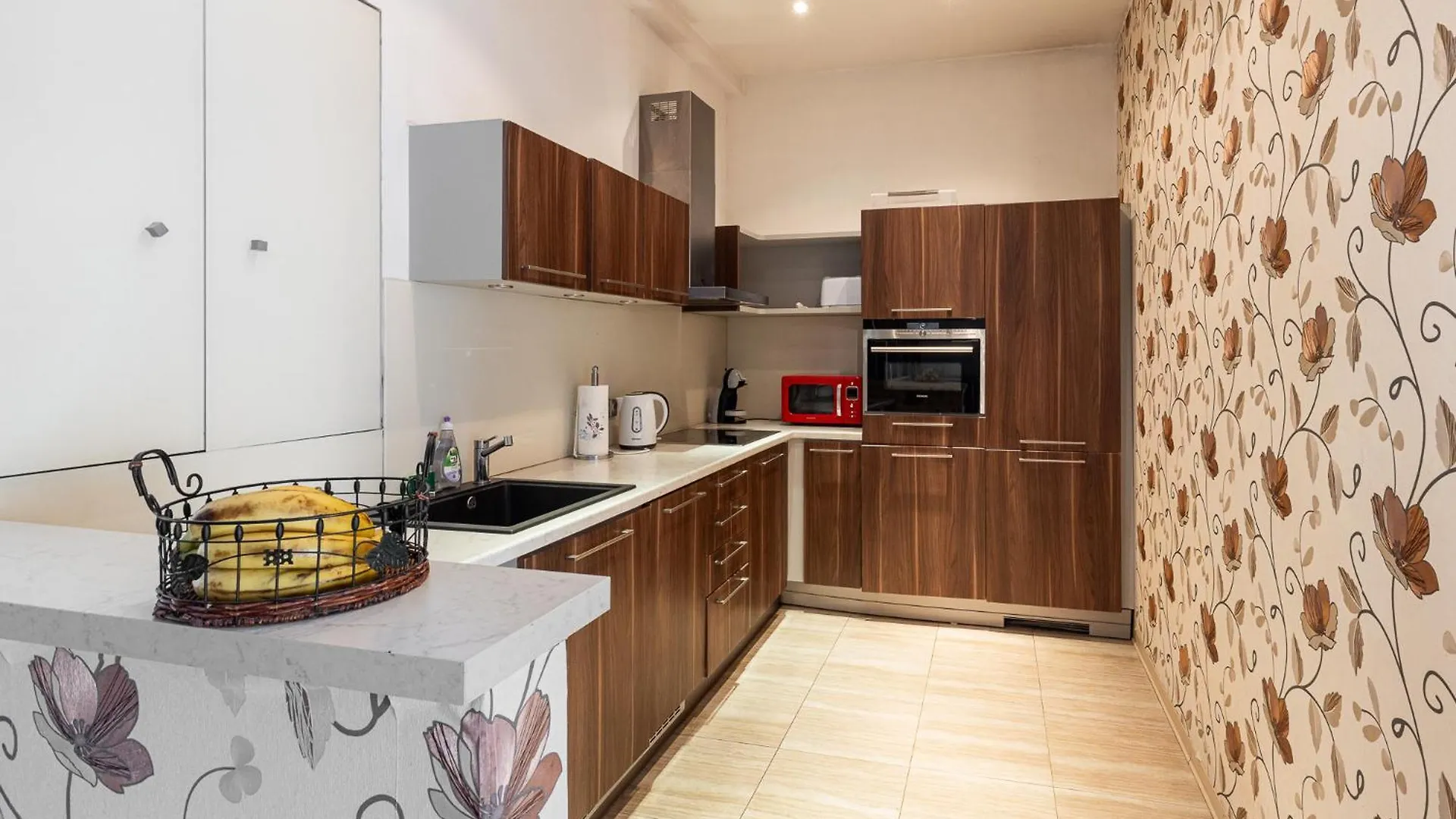 Nice Big Apartment 2Bds - Belgicka Prag 0*,  Tjekkiet