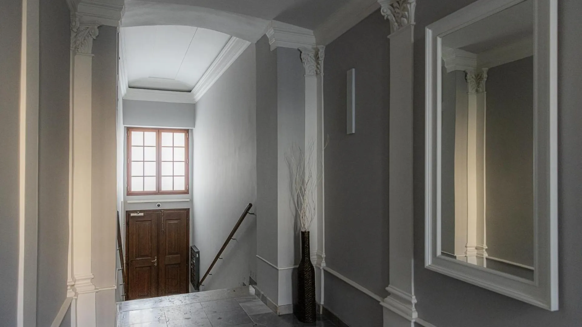 Nice Big Apartment 2Bds - Belgicka Prag Tjekkiet